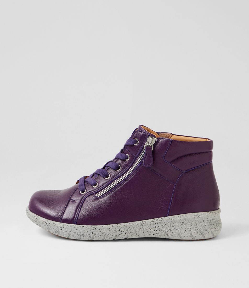 Sisley Xf Purple Leather Ankle Boots by Ziera