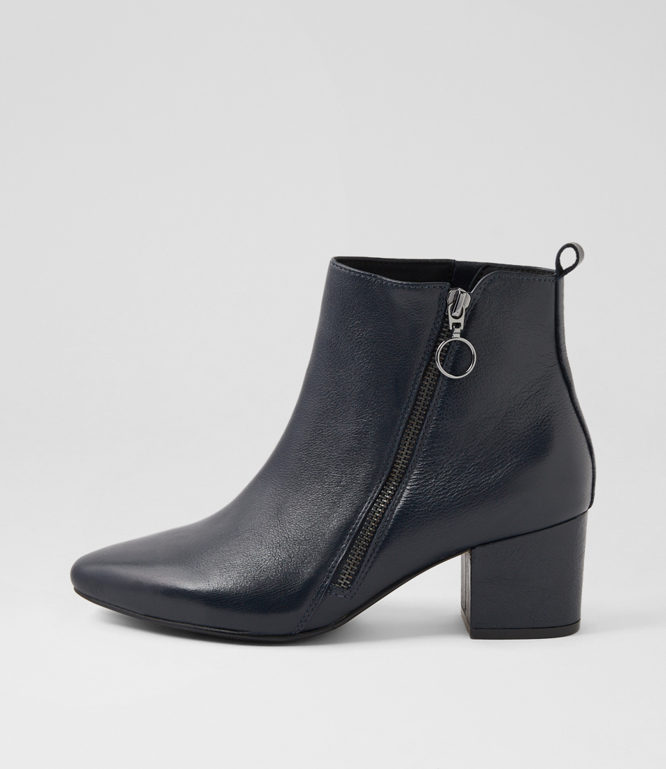 Eldo Xf Black Leather Chelsea Boots by Ziera | Shop Online